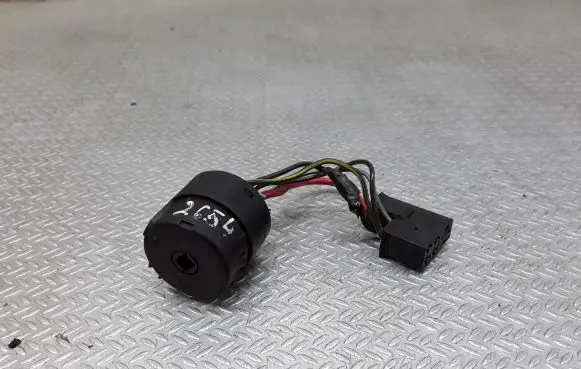 Mercedes-Benz Vito Viano W638 Ignition lock contact 
