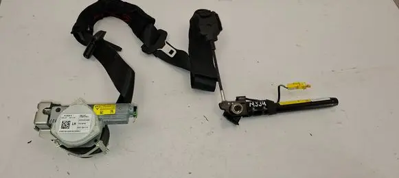 Fiat 500L Front seatbelt 07355573010 34133033D