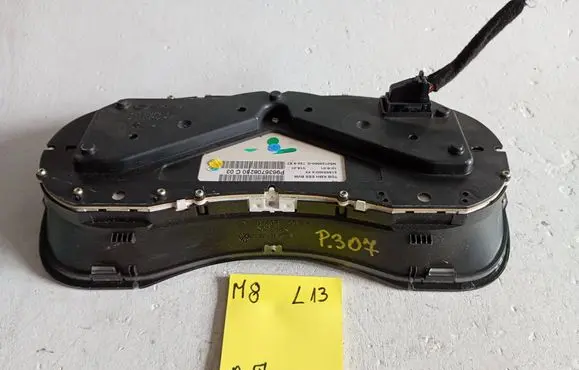 Peugeot 307 Speedometer (instrument cluster) P9636708280 NS0129960G 216533004
