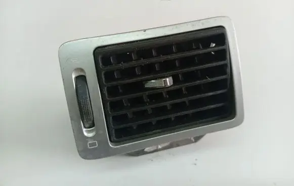 Peugeot 307 Dash center air vent grill 9634498977