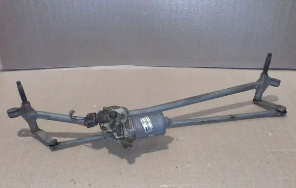 Renault Master III Front wiper linkage and motor 141409360 8200734788C
