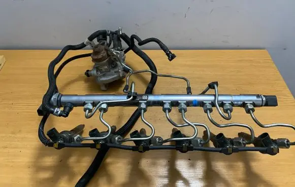 BMW X5 E70 Fuel injection system set 0445110616 7810702 0445010634