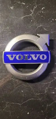 Volvo XC60 Manufacturer badge logo/emblem 3383509