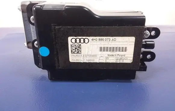 Audi A8 S8 D4 4H Second row seats 4H0886073AC
