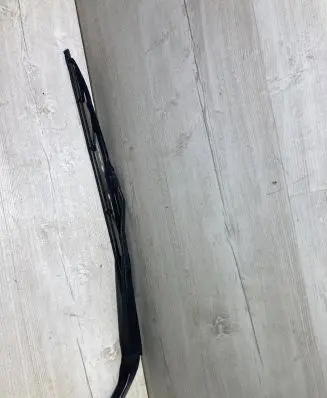 Mini One - Cooper F56 F55 Front wiper blade arm 7376349