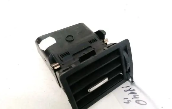 Dash center air vent grill