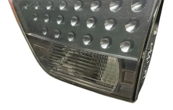 Mitsubishi Outlander Tailgate rear/tail lights SAER04D0T 1146356S A046017