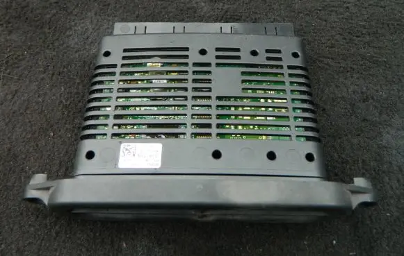 BMW 7 F01 F02 F03 F04 Headlight ballast module Xenon 7304590