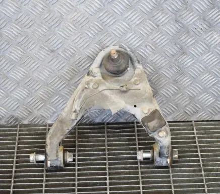 Mitsubishi L200 Front lower control arm/wishbone
