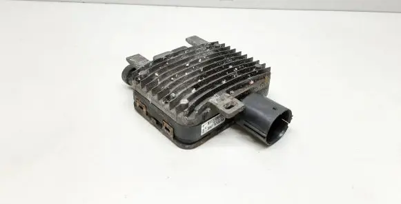 Volvo V70 Coolant fan relay 940009400