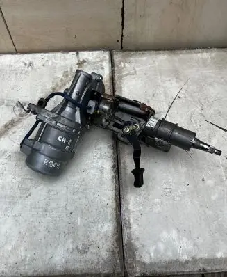 Steering wheel axle set