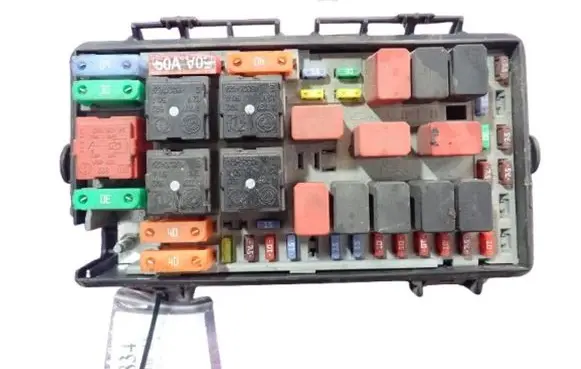 Fiat Punto (199) Fuse box set 51737887