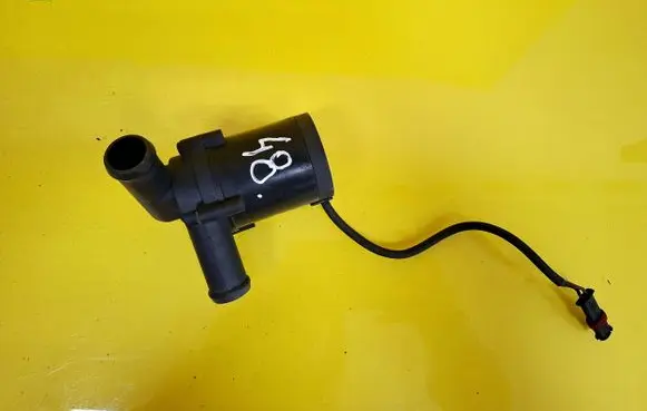 Audi A4 S4 B6 8E 8H Electric auxiliary coolant/water pump 7.02073.20