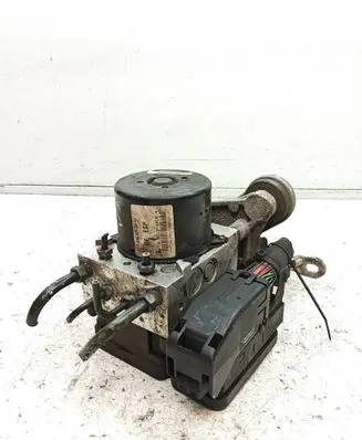 Mercedes-Benz C W204 ABS Pump A2044312012 10021204164