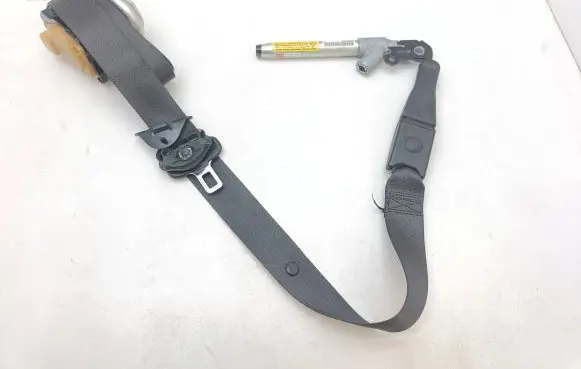 Opel Insignia A Front seatbelt 27793991