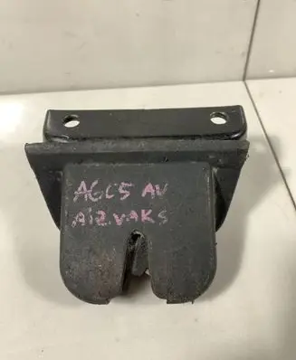 Audi A6 S6 C5 4B Tailgate/trunk/boot lock/catch/latch 4B9827