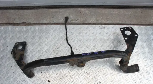 Volkswagen PASSAT B5 Front subframe