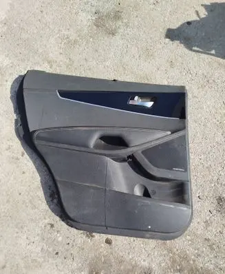 KIA Sorento Coupe rear side trim panel 83313c5000