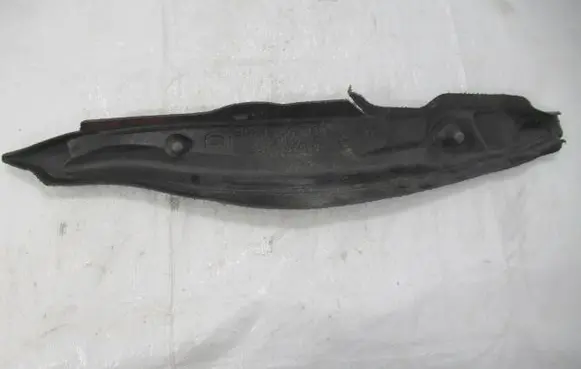 Peugeot 2008 I Fender foam support/seal 9678587580
