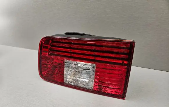 BMW 5 E39 Tailgate rear/tail lights 6900218 63216900218