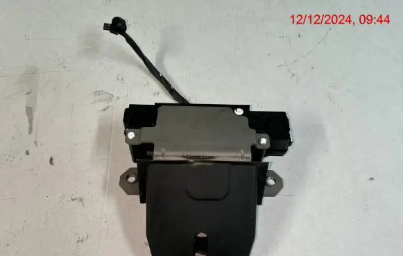 Ford C-MAX I Tailgate/trunk/boot lock/catch/latch 3M51-R442A66-AP 3M51-R442A66