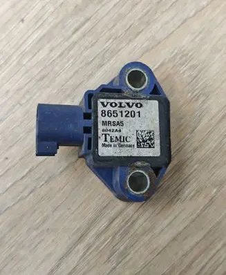 Volvo V70 Airbag deployment crash/impact sensor 8651201 MRSA5 8042A4