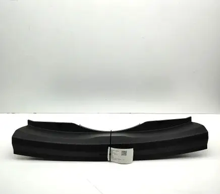Audi A5 Trunk/boot sill cover protection 8W6863471
