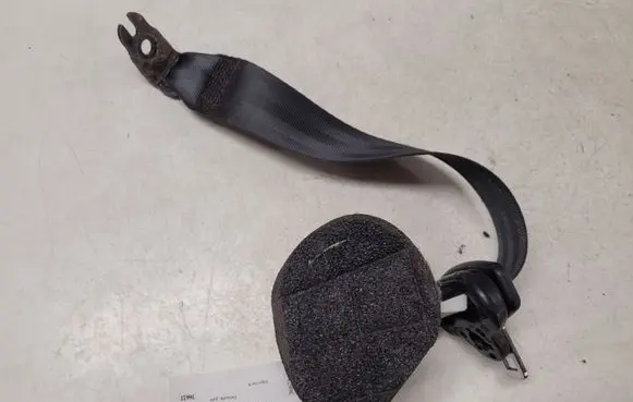 Ford Fiesta Rear seatbelt 8V51A611B68AF 34028574