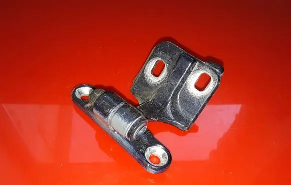 Mercedes-Benz S W220 Rear door lower hinge 46RE