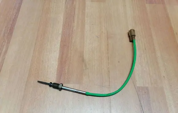 Renault Scenic III - Grand scenic III Exhaust gas temperature sensor 8200929533