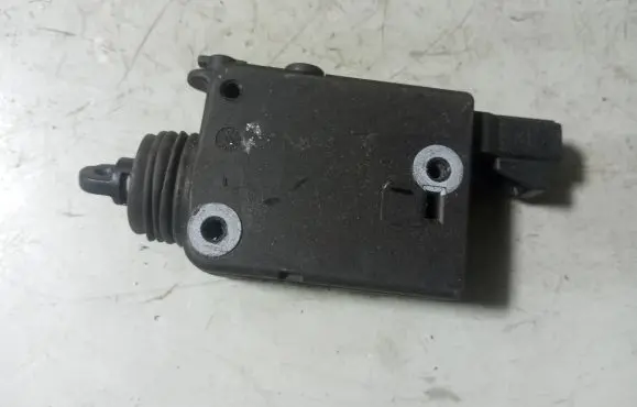 Opel Vectra B Central locking motor 90460062