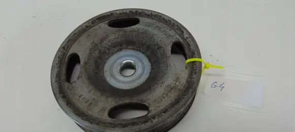 Volkswagen Golf V Crankshaft pulley 03C105255E