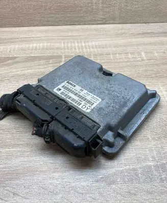 Opel Astra G Engine control unit/module ECU 09181243 0281010050