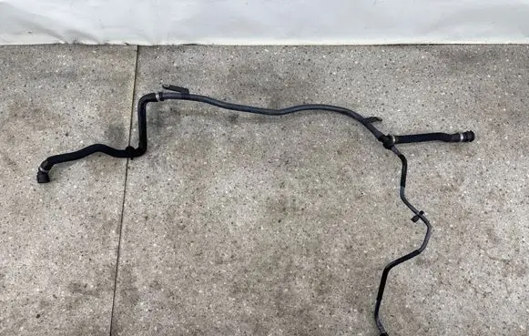 BMW X5 G05 Engine coolant pipe/hose 9887098