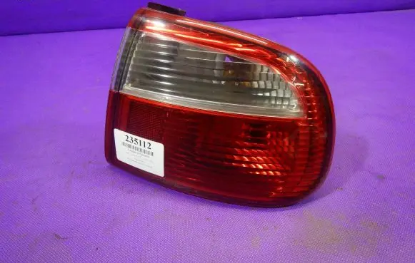 Seat Toledo II (1M) Rear/tail lights 1M5945096B