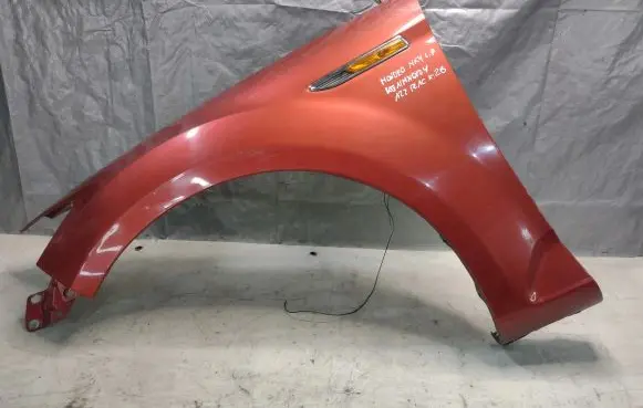 Ford Mondeo MK IV Fender