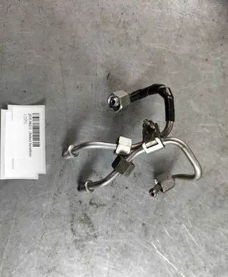 Jaguar F-Pace Fuel injector supply line/pipe JDE38211 JDE10754 JDE33018