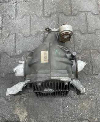 Mercedes-Benz C AMG W204 Rear differential 2043503314