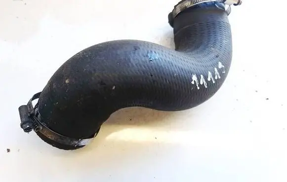 Peugeot 508 Intercooler hose/pipe 