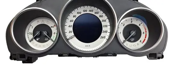 Mercedes-Benz E W212 Speedometer (instrument cluster) A2129001225 2129014205 2129026108