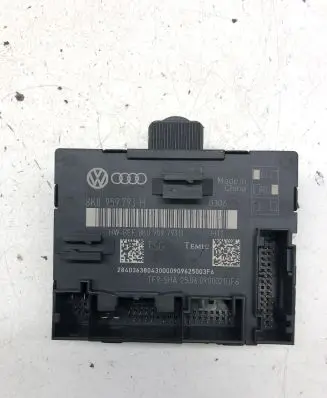 Audi A4 S4 B8 8K Door control unit/module 8K0959793H 8K0959793D