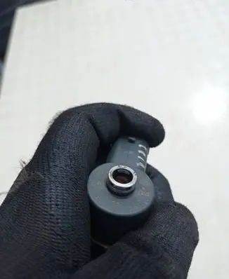 KIA Ceed Fuel injector 0445110320