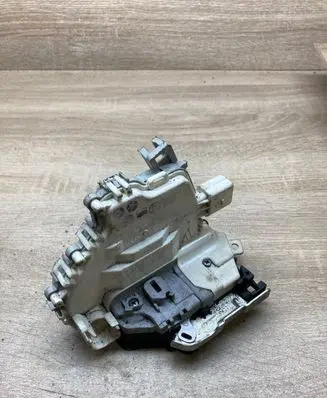 Audi A6 S6 C7 4G Front door lock 8J2837016C RIGHTSIDE