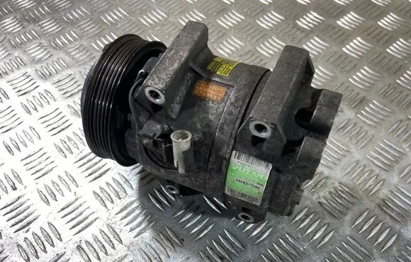 Volvo XC90 Air conditioning (A/C) compressor (pump) 30780326 P30780326