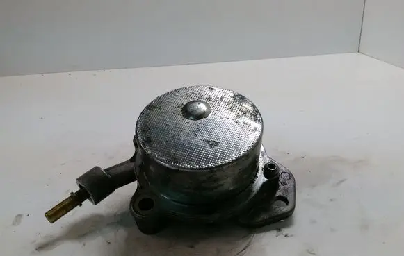 Vacuum pump
