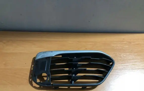 BMW X1 F48 F49 Front bumper lower grill 3911BMW