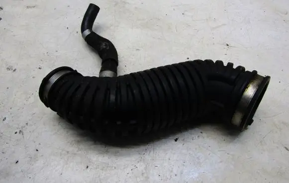 Hyundai Tucson TL Air intake hose/pipe GMAUTO4574097