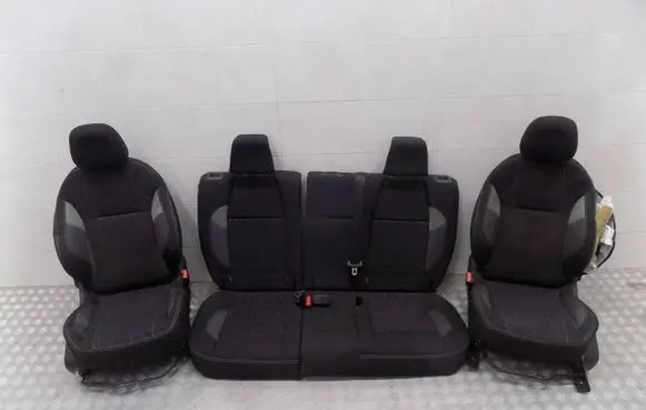 Peugeot 2008 I Seat set 