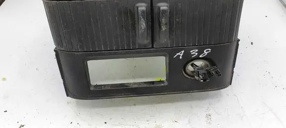 Nissan X-Trail T30 Glove box 68108EQ400