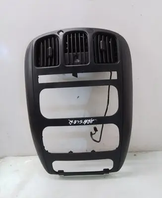 Chrysler Voyager Dash center air vent grill